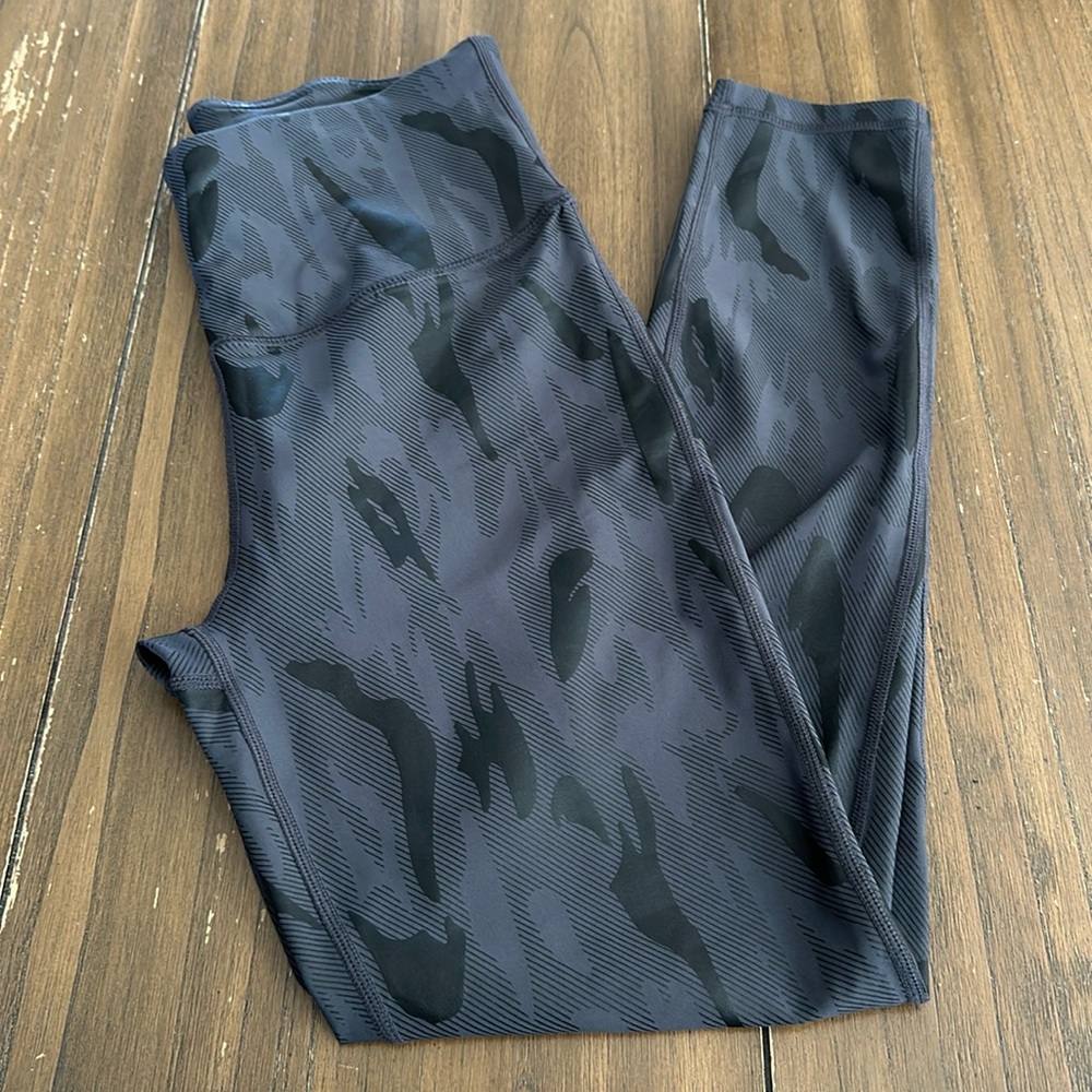 Whisper leggings medium*